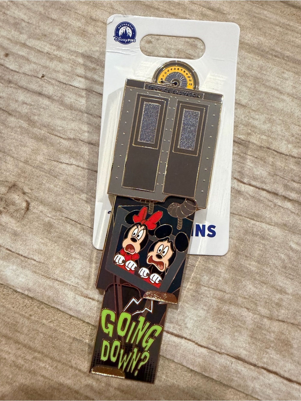 Disney Minnie & Mickey 'Going Down?' Tower of terror pin